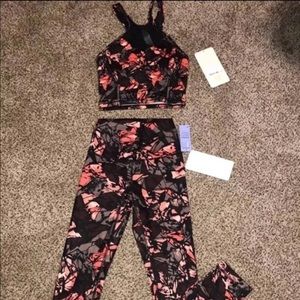 Lululemon Pants and Sports Bra Set